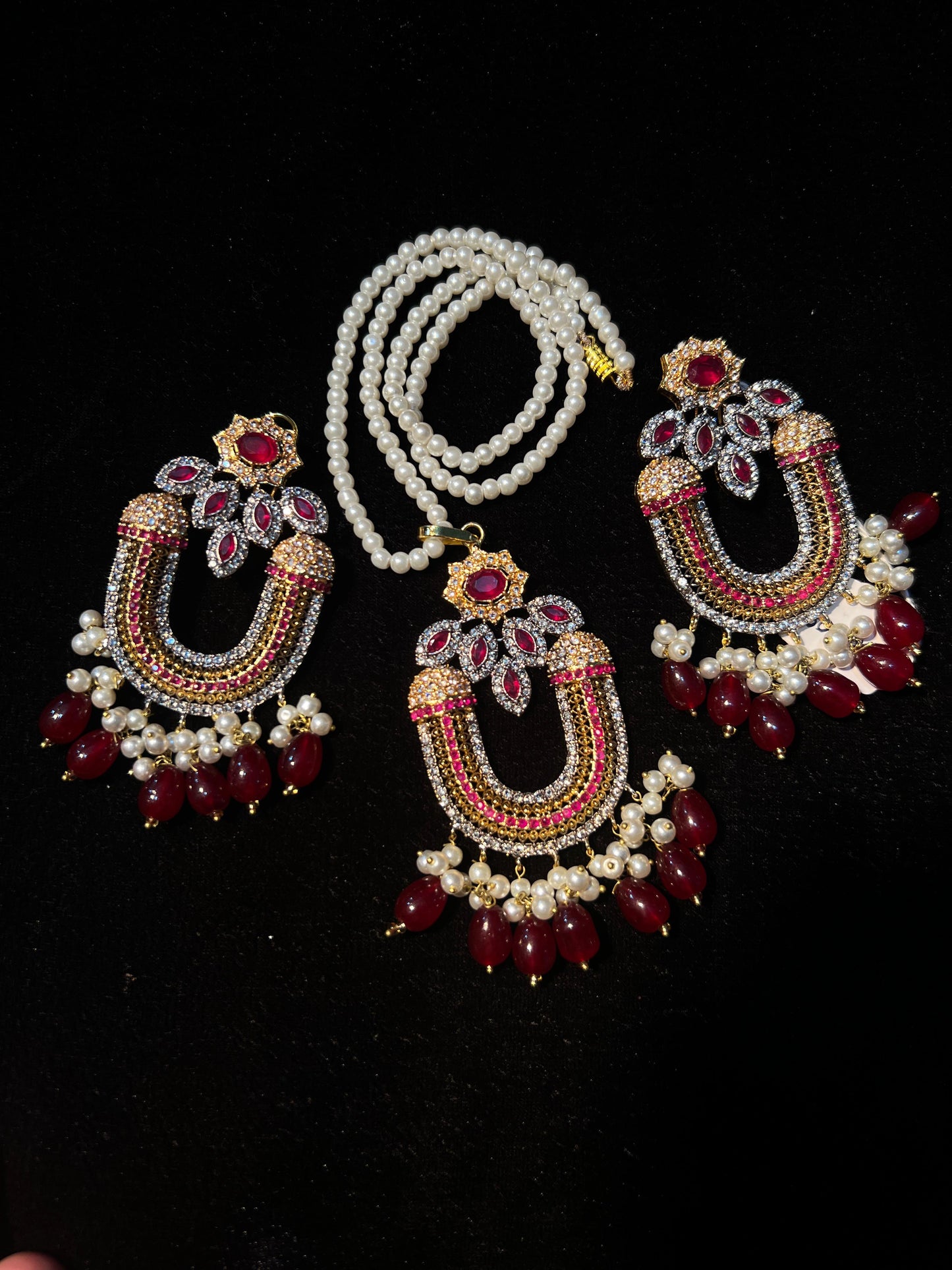 Elegant Pearl & Gemstone Bridal Jewelry Set for Women - Traditional Bridal Necklace and Earrings Set