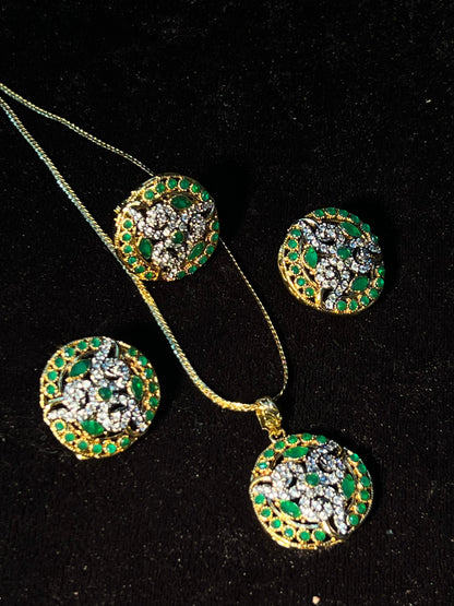 Charming Unique Design Gold Plated Crystal Stone Necklace for Girls/Women